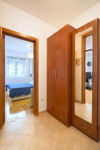 Апартаменты LORDOR Apartment Будва Апартаменты-40